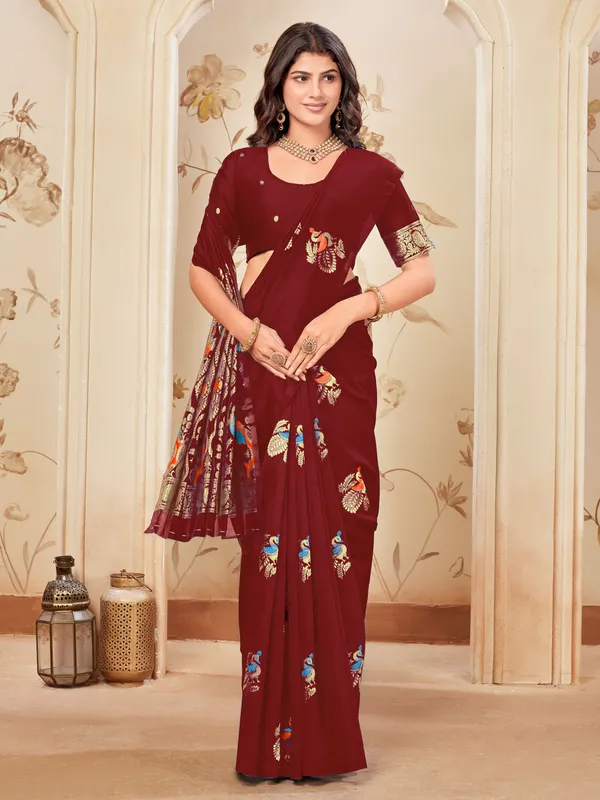 Maroon_Kanjivaram_Silk_Blend_Woven_Saree_For_Women_|_With_Blouse_Piece