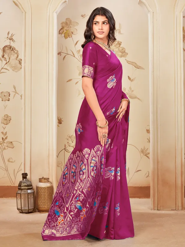 Purple_Georgette_Woven_Kanjivaram_Silk_Blend_Saree_For_Women_|_With_Blouse_Piece
