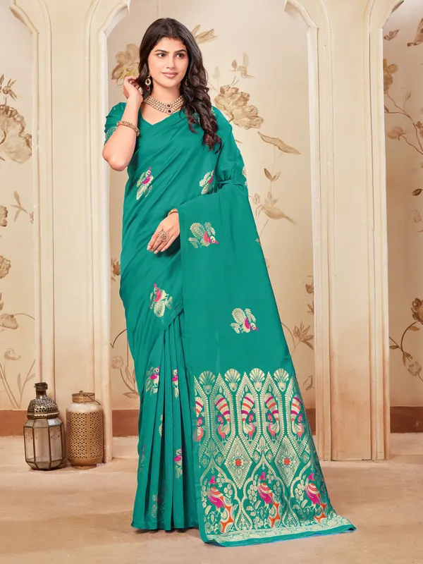 Light_Green_Georgette_Kanjivaram_Woven_Saree_For_Women_|_With_Blouse_Piece