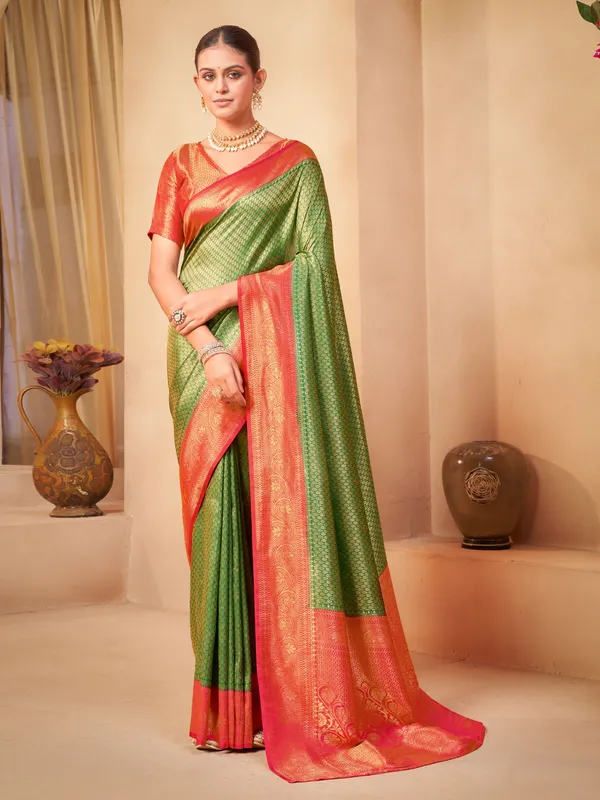 Green_Red_Kanjivaram_Pure_Silk_Jacquard_Woven_Saree_For_Women_|_With_Blouse_Piece