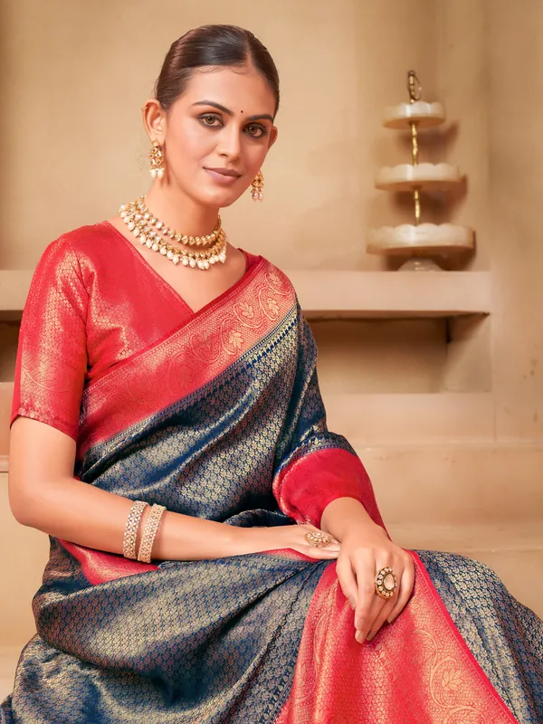 Blue_Red_Kanjivaram_Pure_Silk_Jacquard_Zari_Woven_Saree_For_Women_|_With_Blouse_Piece