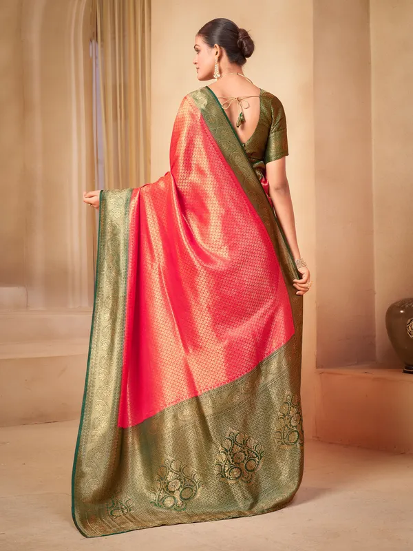 Pink_Green_Georgette_Kanjivaram_Jacquard_Woven_Zari_Saree_For_Women_|_With_Blouse_Piece