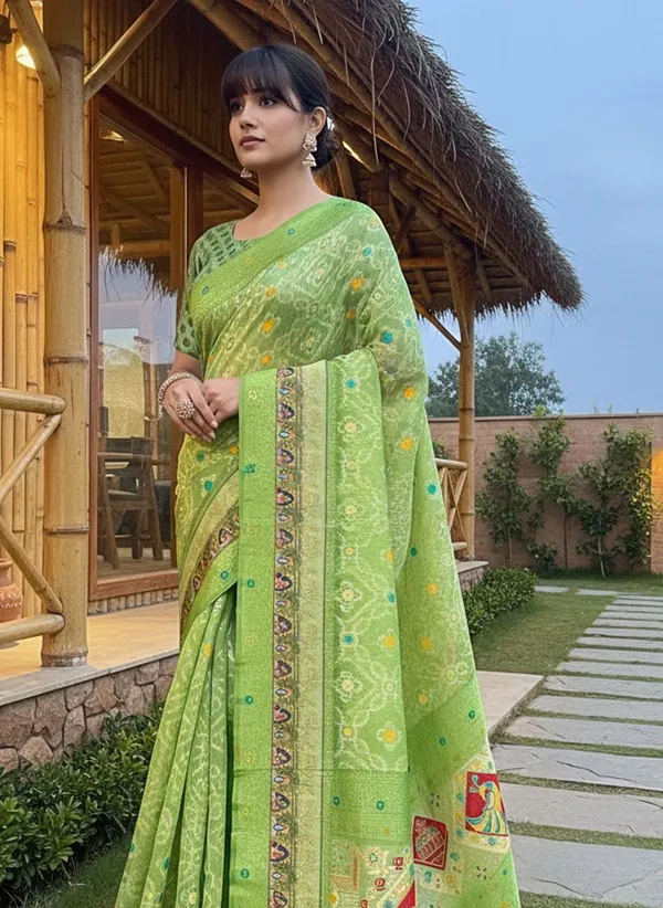 Green_Cotton_Silk_Bandhani_Print_Jacquard_Woven_Saree_For_Women_|_With_Blouse_Piece