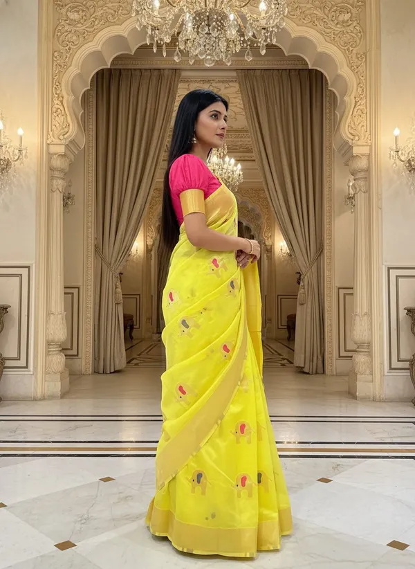 Yellow_Kanjivaram_Pure_Silk_Zari_Woven_Saree_For_Women_|_With_Blouse_Piece