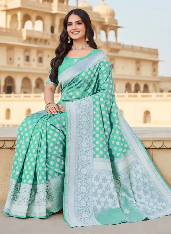 Light_Green_Georgette_Banarasi_Woven_Saree_For_Women_|_With_Blouse_Piece