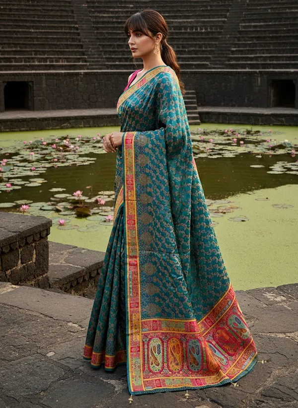Sariya_Light_Green_Banarasi_Pure_Silk_Satin_Jacquard_Saree_For_Women_|_With_Blouse_Piece