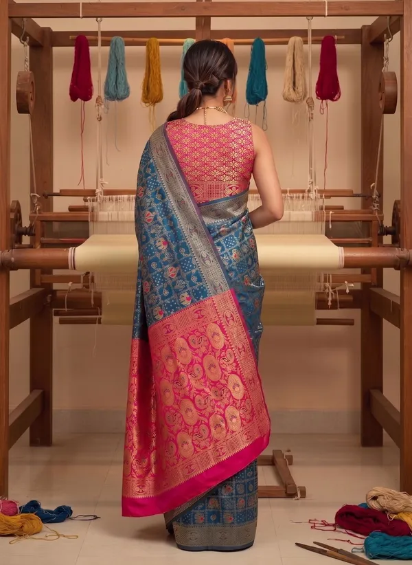 Blue_Banarasi_Silk_Blend_Jacquard_Woven_Saree_For_Women_|_With_Blouse_Piece