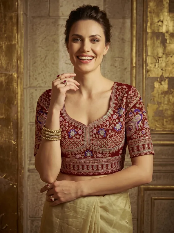Cream_Georgette_Saree_with_Sequence_Embroidery_&_Scalloped_Border