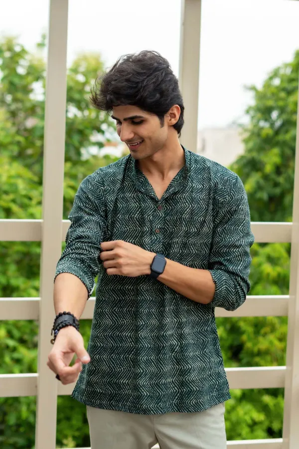 Green_Linen_Abstract_Wave_Print_Full_Sleeve_Kurta_For_Men