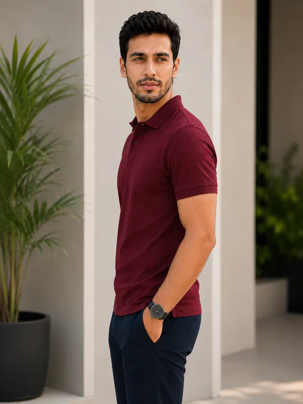 Onfleeks_Elite_Maroon_Polo_T-shirt