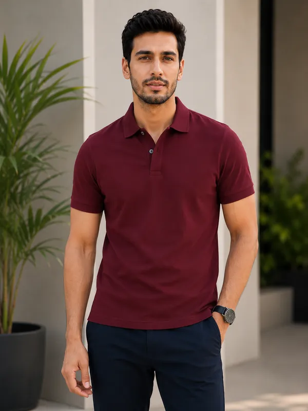 Onfleeks_Elite_Maroon_Polo_T-shirt