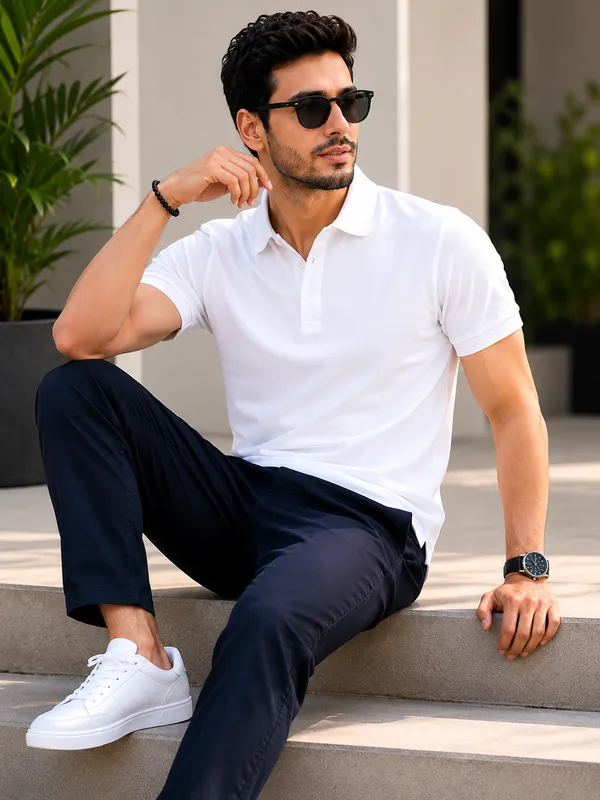 Onfleeks_Elite_White_Polo_T-shirt