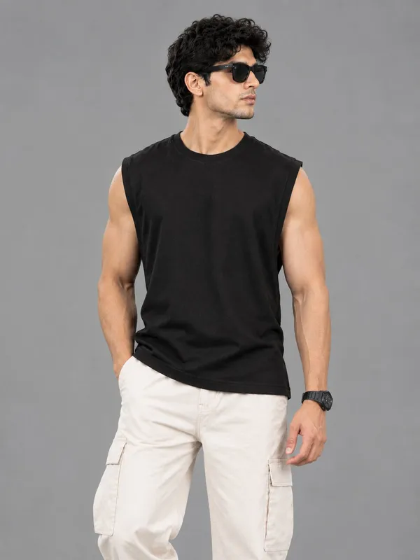 SLEEVELESS_OVERSIZED_TEE