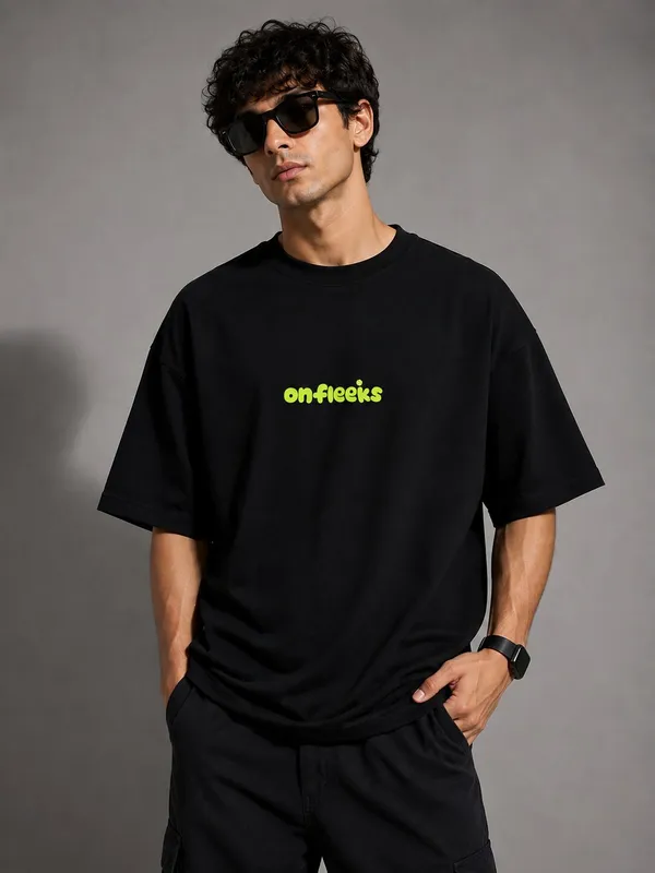 THE_TANNIS_BLACK_OVERSIZED_TEE
