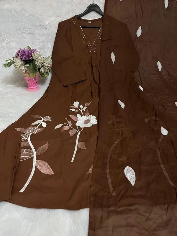 Mauve_Floral_Embroidered_Anarkali_Suit_Set_With_Dupatta