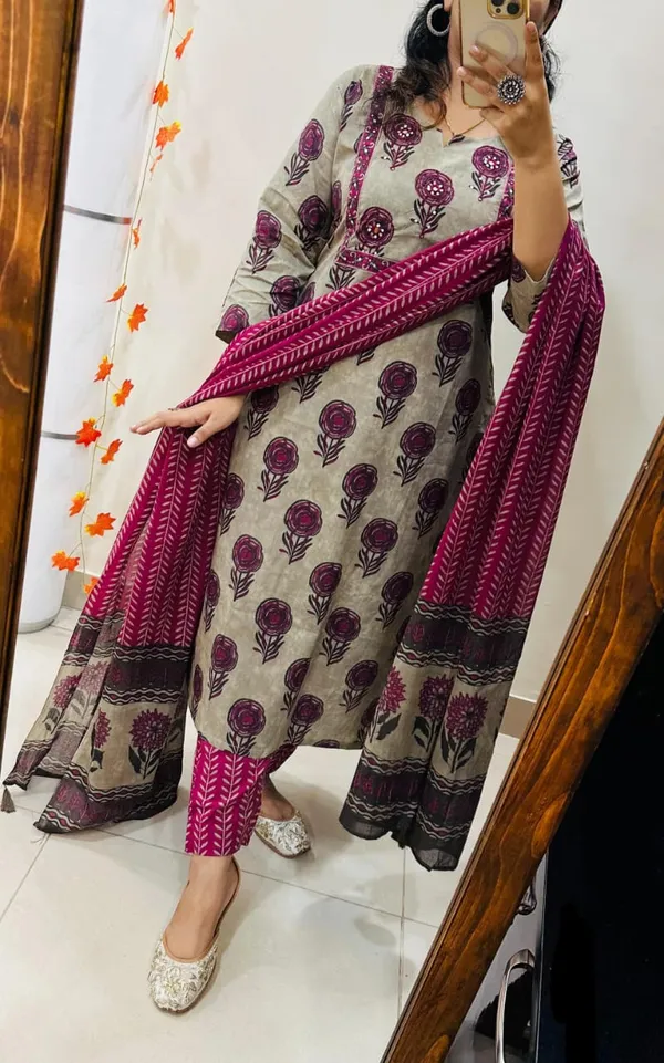Women_Cotton_Printed_Suit_Set_Beige_Kurta_With_Pink_Dupatta_And_Pants