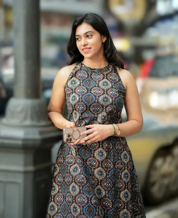 Women_Sleeveless_Printed_A_Line_Dress