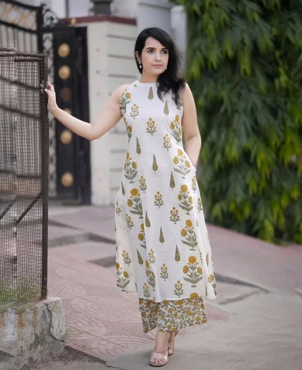 White_Floral_Block_Print_Sleeveless_Cotton_Kurti_Dress