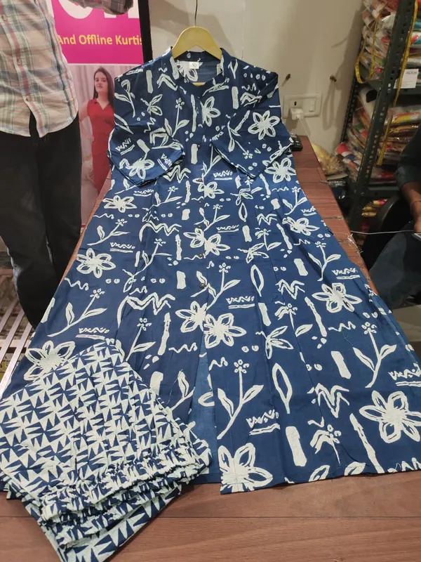 Blue_Abstract_Print_Kurta_With_Palazzo_Set_For_Women