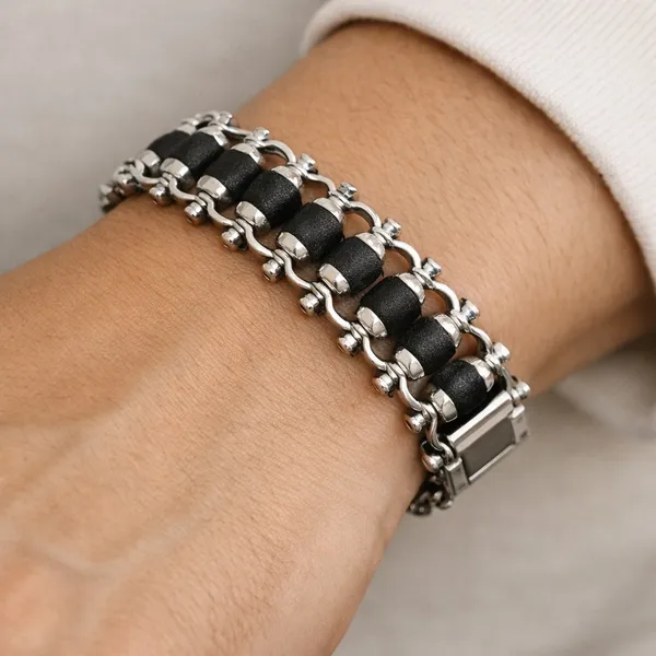 Divine_Silver_Plated_Unisex_Karungli_Bracelet