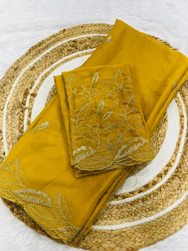 Yellow_Star_Georgette_Saree_With_Unstitched_Blouse_Piece_For_Women