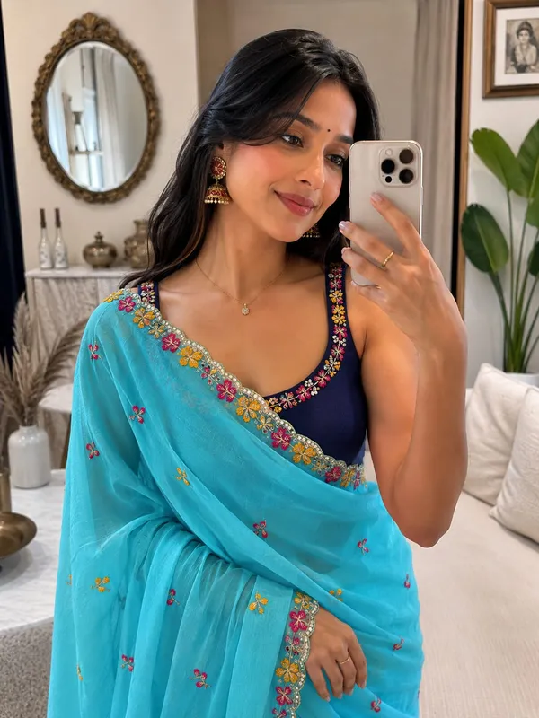 Sky_Blue_Crunchy_Chiffon_Saree_With_Unstitched_Blouse_Piece_For_Women