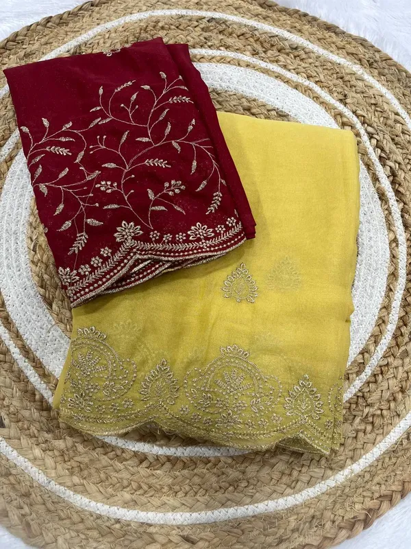 Yellow_Star_Georgette_Saree_With_Unstitched_Blouse_Piece_For_Women