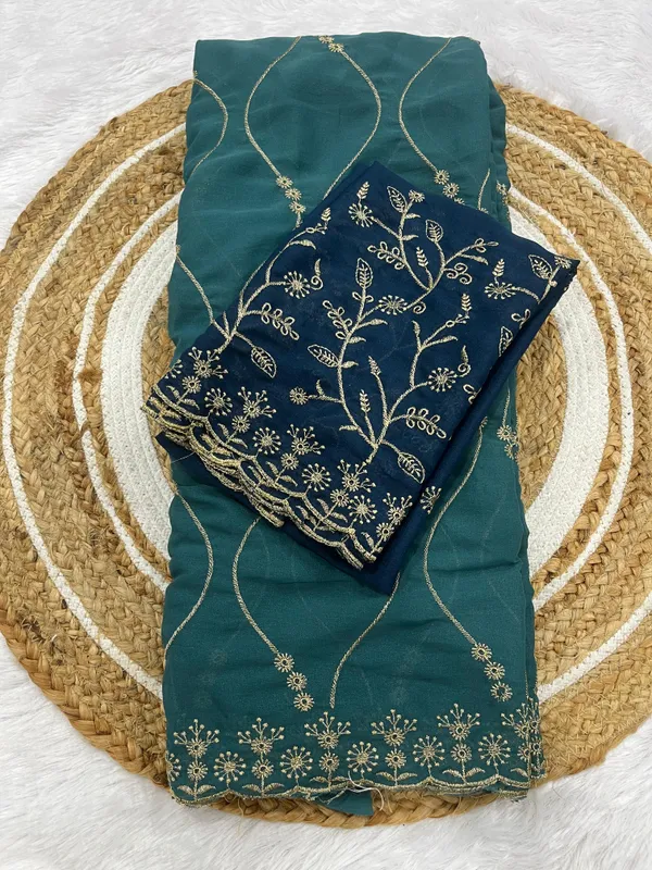Green_Star_Georgette_Saree_With_Unstitched_Blouse_Piece_For_Women