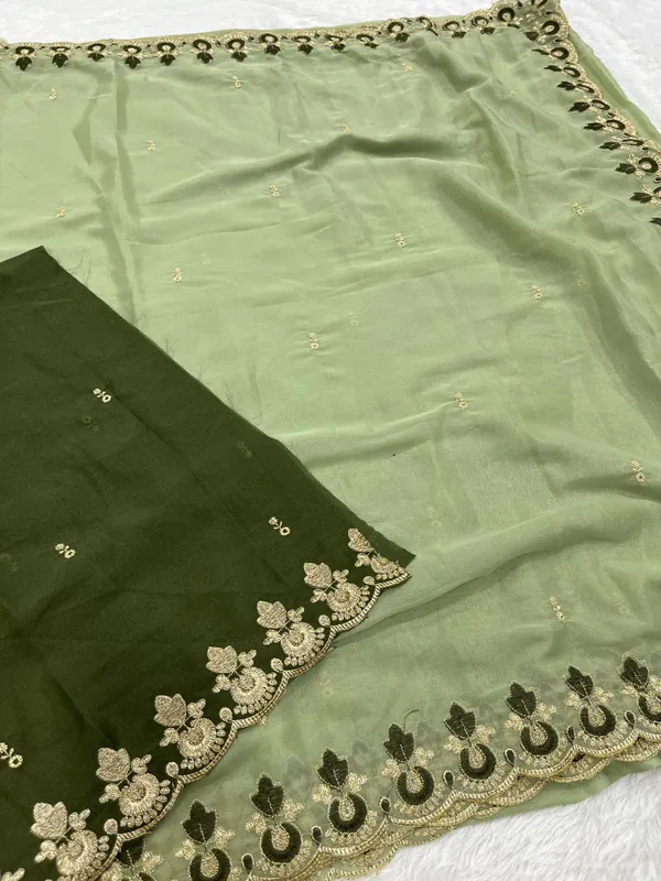 Pistachio_Green_Star_Georgette_Saree_With_Unstitched_Blouse_Piece_For_Women