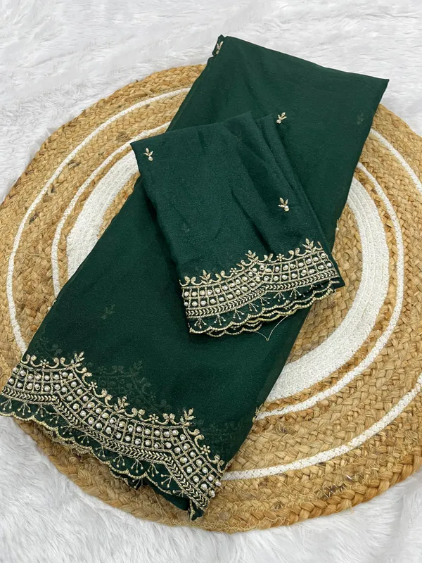 Green_Star_Georgette_Saree_With_Unstitched_Blouse_Piece_For_Women