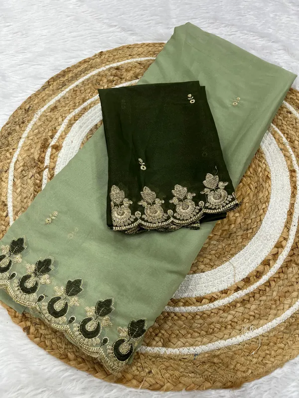 Pistachio_Green_Star_Georgette_Saree_With_Unstitched_Blouse_Piece_For_Women