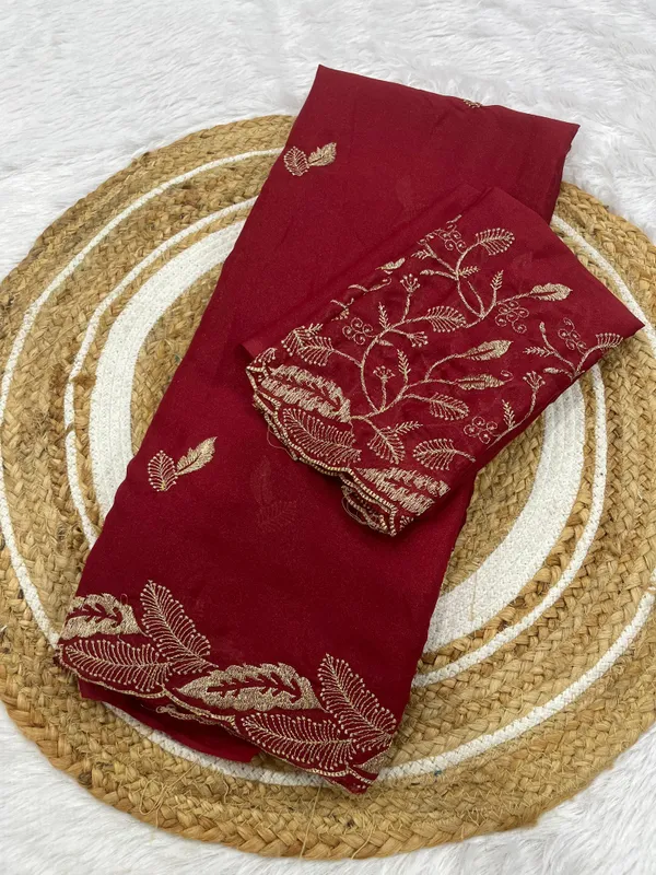 Red_Star_Georgette_Saree_With_Unstitched_Blouse_Piece_For_Women