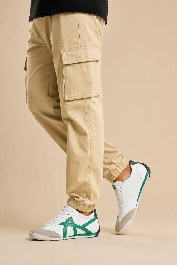 White_Synthetic_Lightweight_Casual_Sneakers_For_Men