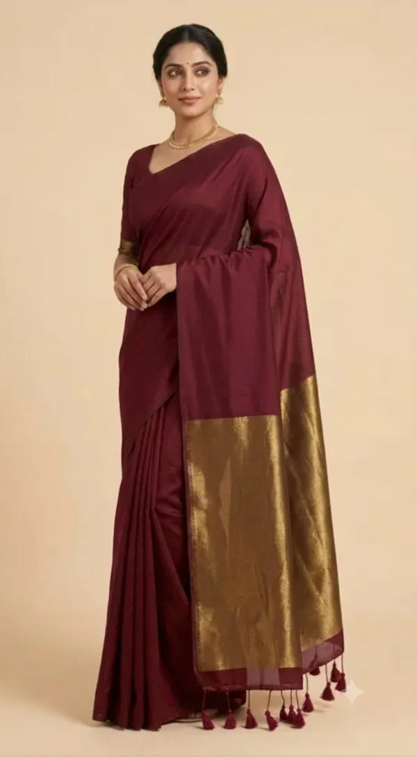 Red_Khadi_Handloom_Jodi_Border_Saree_With_Blouse_Tassels