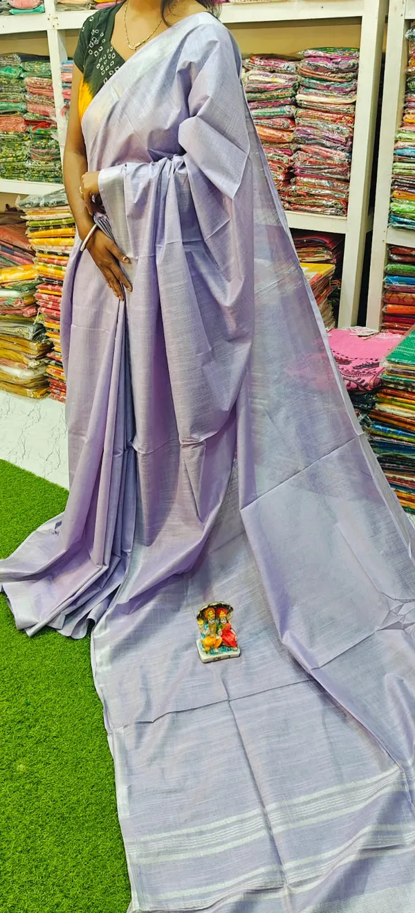 Plain_lilen_cotton_saree_with_blouse_pieces