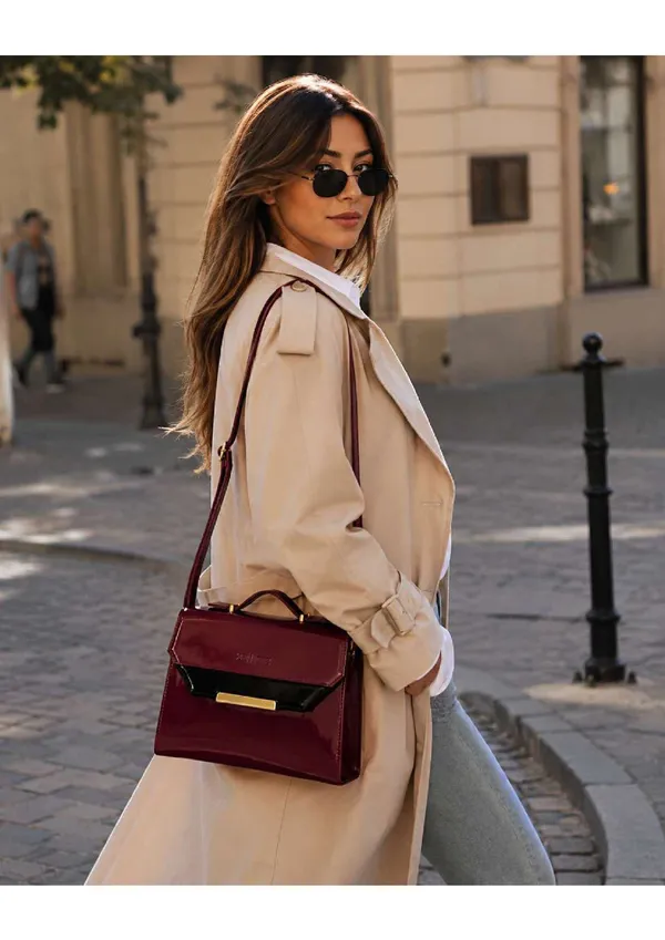 Maroon_Patent_Leather_Structured_Crossbody_Bag_For_Women