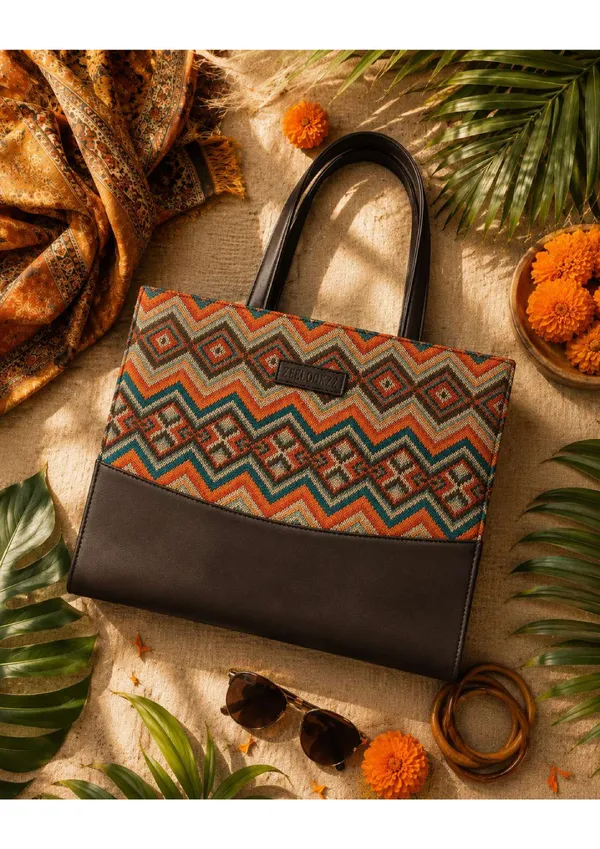 Multicolor_Canvas_Geometric_Print_Pu_Leather_Trim_Tote_Bag_For_Women