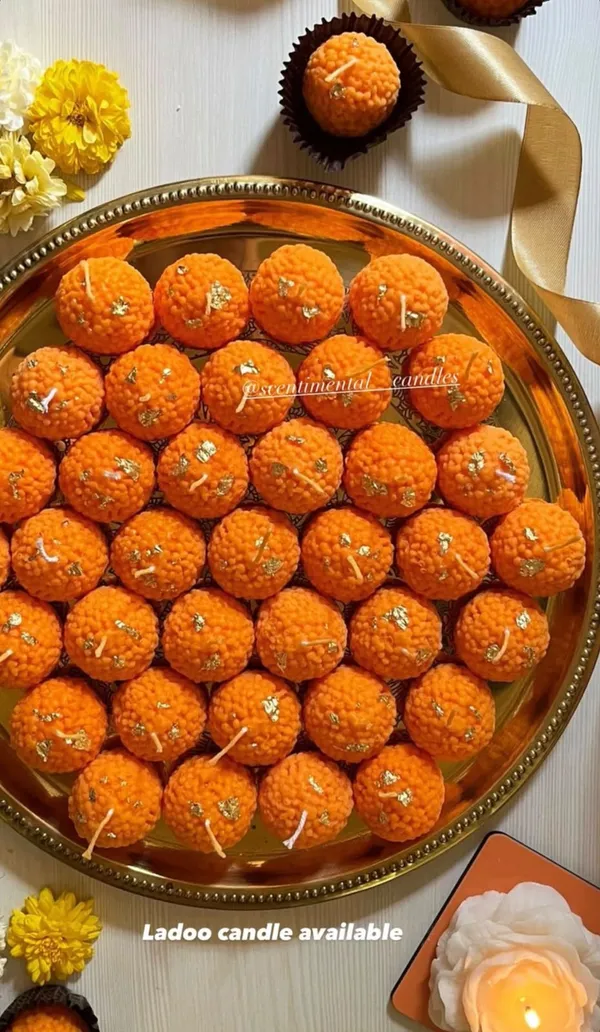 Laddu_(modak)_shaped_candles,_pack_of_10