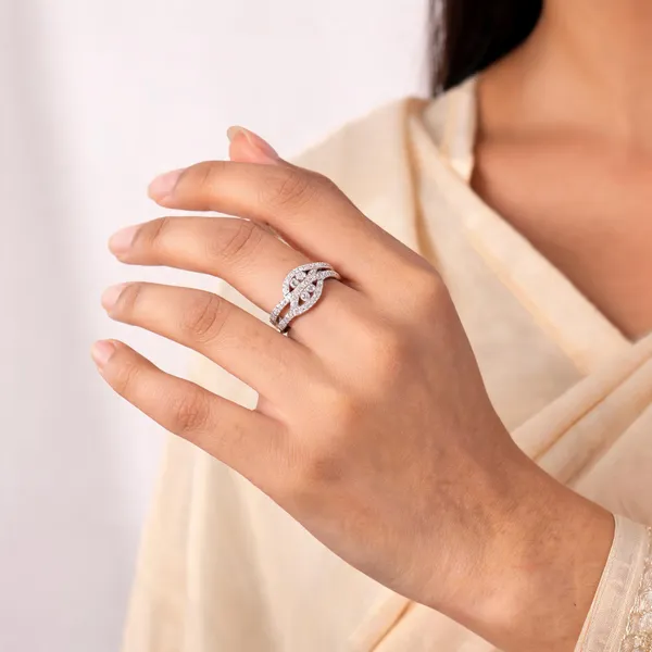 Silver_Crystal_Intertwined_Wave_Statement_Ring_For_Women