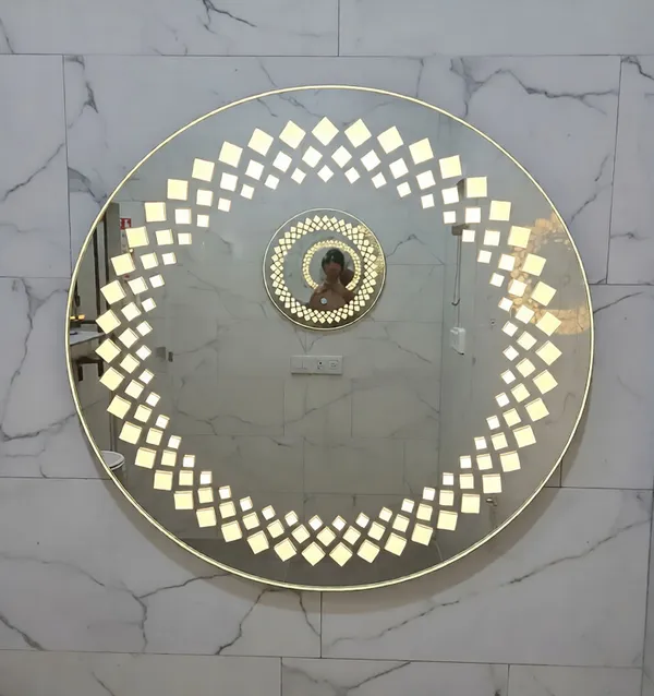 Modern_Round_Led_Bathroom_Mirror_With_Touch_Sensor_And_Backlight_Lighted_Mirror