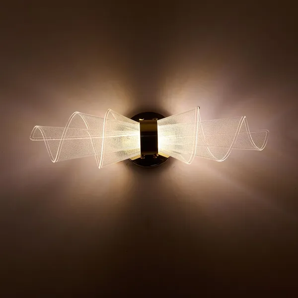 Metal_Modern_Gold_Acrylic_Diffuser_LED_Wall_Sconce