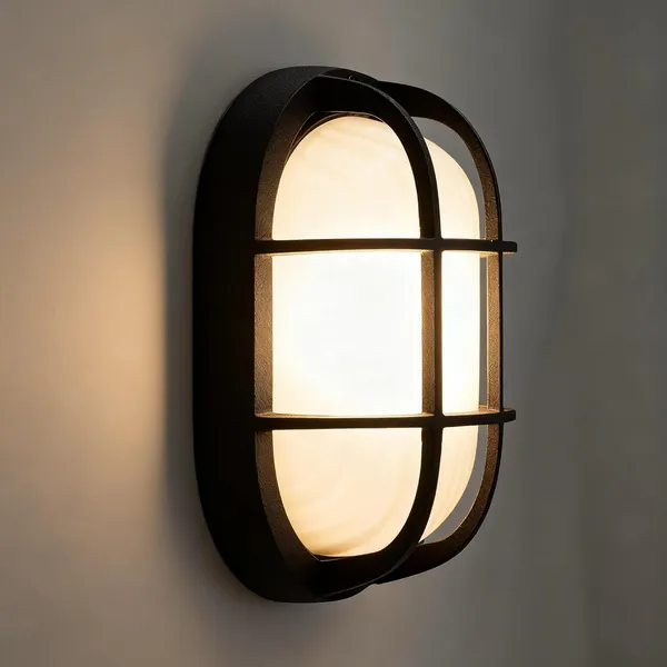 Metal_Classic_Bulkhead_Outdoor_Wall_Light_Black