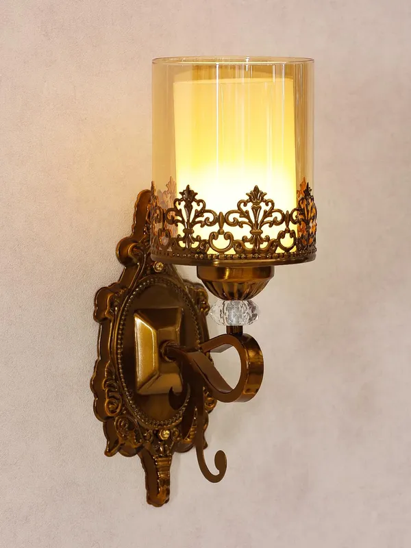 Metal_Contemporary_Golden_Decorative_Wall_Light_Holder