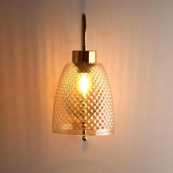 Metal_Modern_Decorative_Gold_Wall_Sconce
