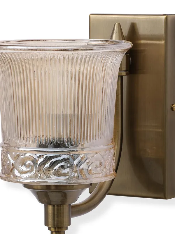 Metal_And_Glass_Modern_White_Glass_Shade_Wall_Sconce