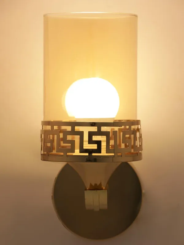 Metal_Amber_Glass_Gold_Decorative_Wall_Light