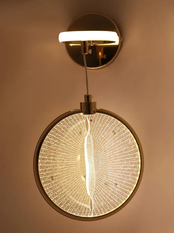 Metal_Modern_Gold_Acrylic_Diffuser_LED_Wall_Sconce
