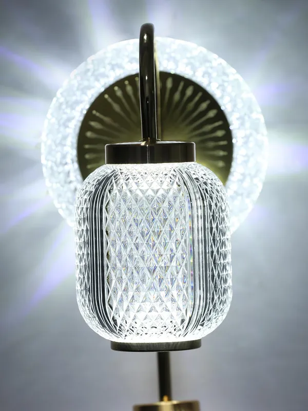 Metal_Modern_White_Acrylic_Diffuser_LED_Wall_Light