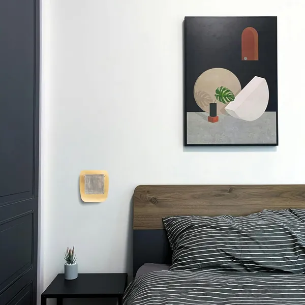 Metal_Modern_Smokey_Glass_G9_Wall_Sconce