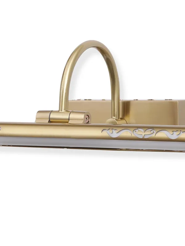 Metal_Modern_Gold_Finish_LED_Vanity_Light